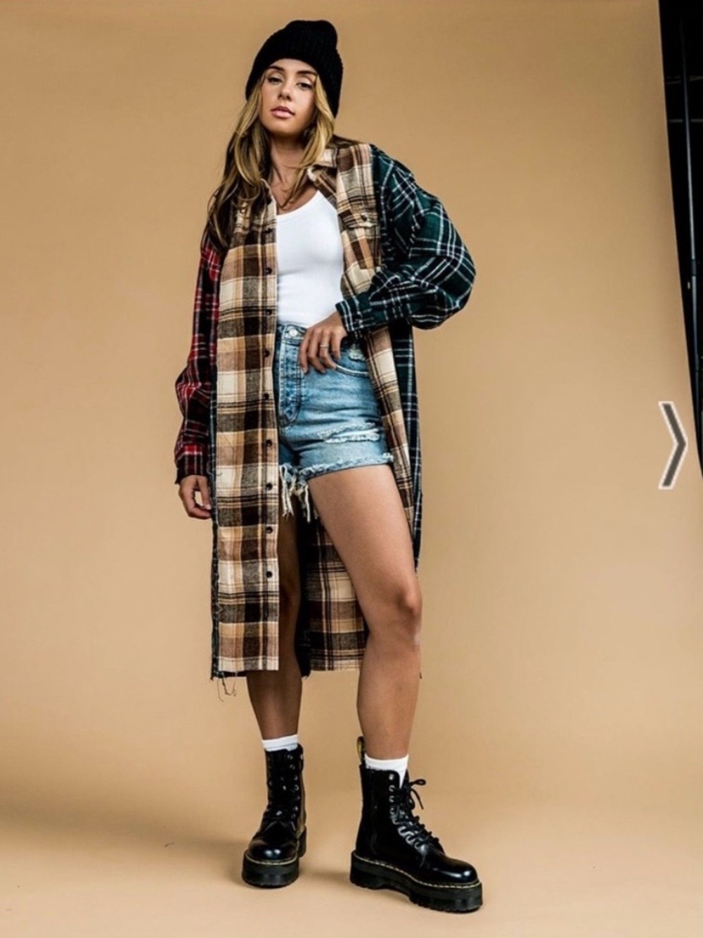 Dressed in LALA Multicolor Plaid Longline Button-Down